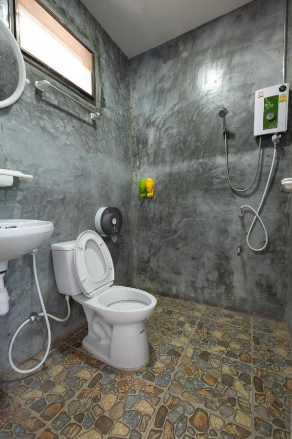 Feel Like Home แบบบ้านบ้าน Talat Amphoe Nakhon Chai Si Luaran gambar